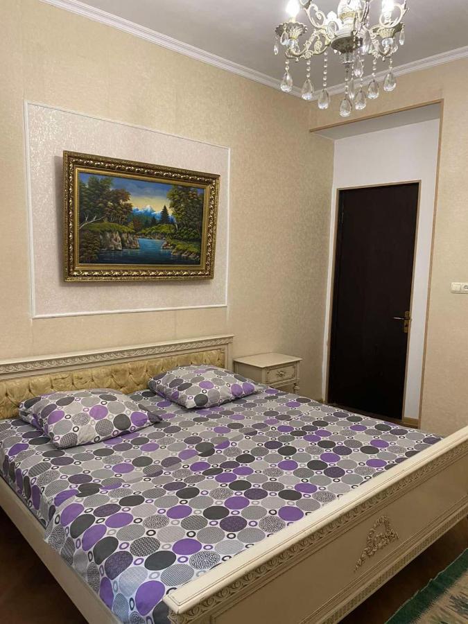Guest House Kipiani Tiflis Exterior foto